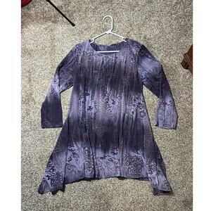 Purple blouse with velvet detail